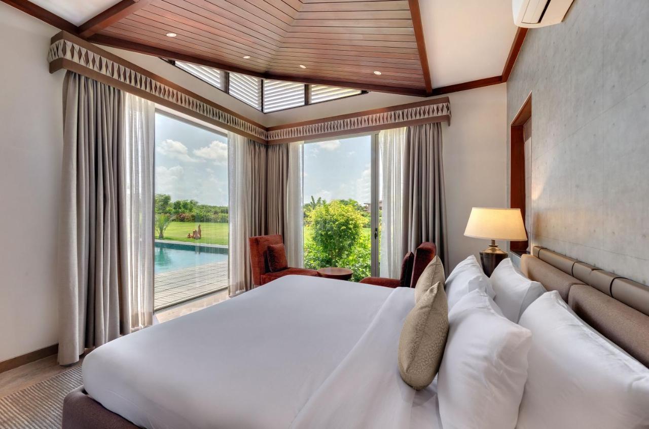The Fern Royal Farm Resort, Anjar Exterior foto